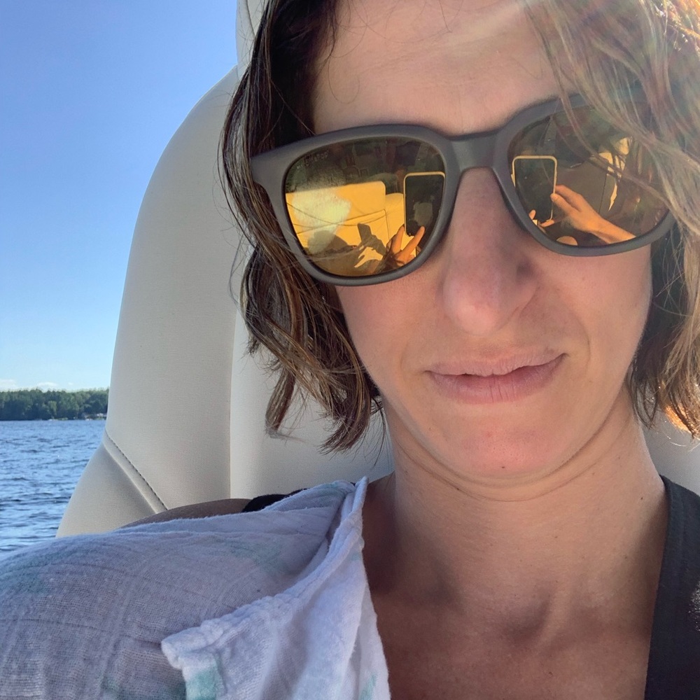 Meet your Posher, Julia